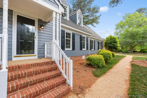 Property Slideshow image 3 of 52 | 553 thomas bransby, Williamsburg, VA, 23185