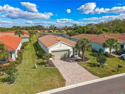 Property Slideshow image 2 of 41 | 15007 ligustrum ln, Alva, FL, 33920