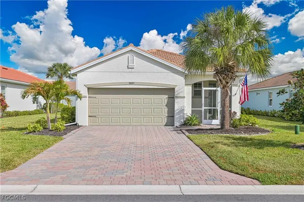 Property Slideshow image 3 of 41 | 15007 ligustrum ln, Alva, FL, 33920