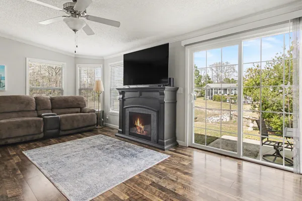 Property Slideshow image 3 of 22 | 1226 merrymount dr, Conway, SC, 29526