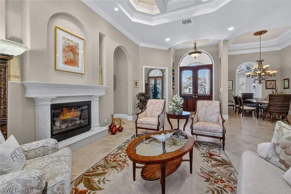 Property Slideshow image 3 of 50 | 3848 mahogany bend dr, Naples, FL, 34114