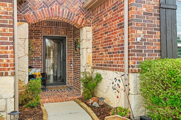Property Slideshow image 2 of 37 | 2380 brookdale dr, Frisco, TX, 75036
