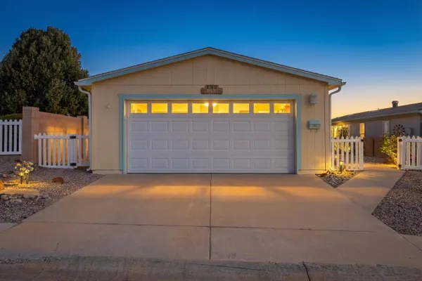 Property Slideshow image 2 of 40 | 132 sunrise bluffs dr, Belen, NM, 87002