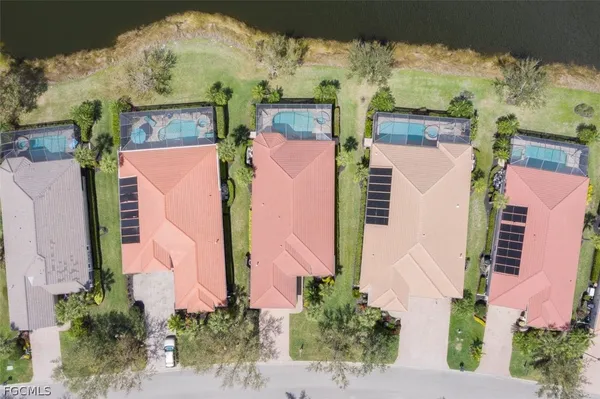 Property Slideshow image 3 of 46 | 3930 otter bend cir, Fort Myers, FL, 33905