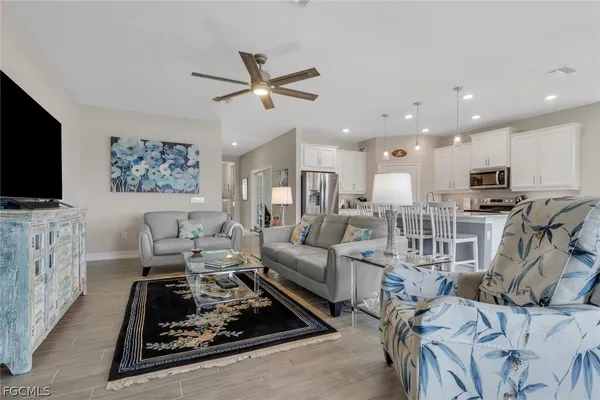 Property Slideshow image 3 of 50 | 3272 birch tree ln, Alva, FL, 33920