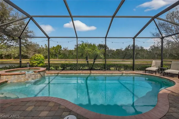 Property Slideshow image 2 of 46 | 2898 aviamar cir, Naples, FL, 34114