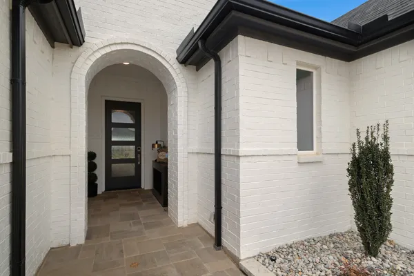 Property Slideshow image 3 of 39 | 10817 drinkwater dr, Denton, TX, 76207