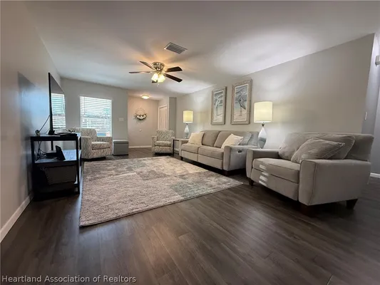Property Slideshow image 3 of 30 | 13 hillcrest st, Lake Placid, FL, 33852