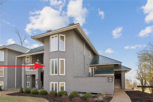 Property Slideshow image 2 of 33 | 708 graves ordinary, Williamsburg, VA, 23185