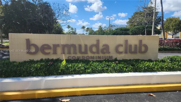 Property Slideshow image 2 of 26 | 5750 nw 64th ave 208, Tamarac, FL, 33319