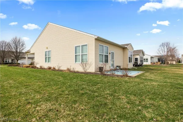 Property Slideshow image 3 of 30 | 9483 redington dr, North Ridgeville, OH, 44039