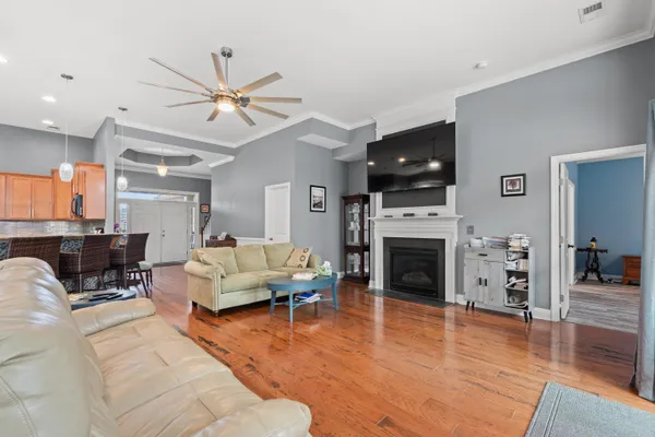 Property Slideshow image 3 of 49 | 170 summerlight dr, Murrells Inlet, SC, 29576