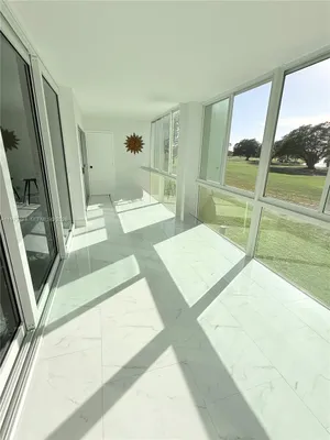 Property Slideshow image 3 of 36 | 3661 via poinciana 206, Lake Worth, FL, 33467