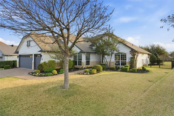 Property Slideshow image 2 of 40 | 8913 grandview dr, Denton, TX, 76207