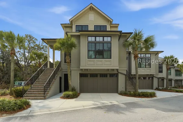 Property Slideshow image 2 of 31 | 1 grandview ct 8, Hilton Head Island, SC, 29926