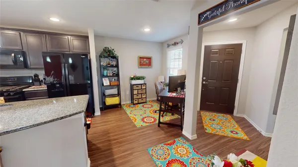 Property Slideshow image 3 of 24 | 832 rough hollow dr, Mckinney, TX, 75071