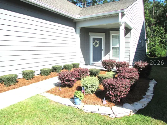 Property Slideshow image 2 of 40 | 334 northlake village ct, Bluffton, SC, 29909
