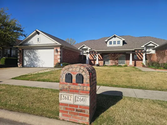 Property Slideshow image 2 of 35 | 2612 country view ln, Mckinney, TX, 75069