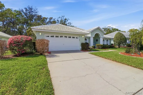 Property Slideshow image 3 of 52 | 721 inverie dr, Inverness, FL, 34453