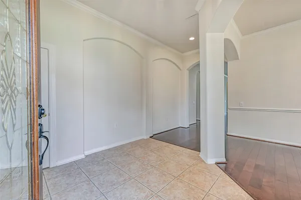 Property Slideshow image 3 of 35 | 1448 n riviera cir, Pearland, TX, 77581