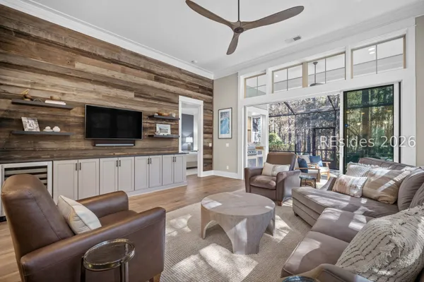 Property Slideshow image 3 of 60 | 18 pine shadow ct, Bluffton, SC, 29910