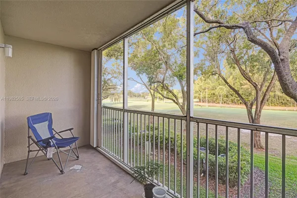 Property Slideshow image 2 of 35 | 1110 sw 125th ave 209m, Pembroke Pines, FL, 33027