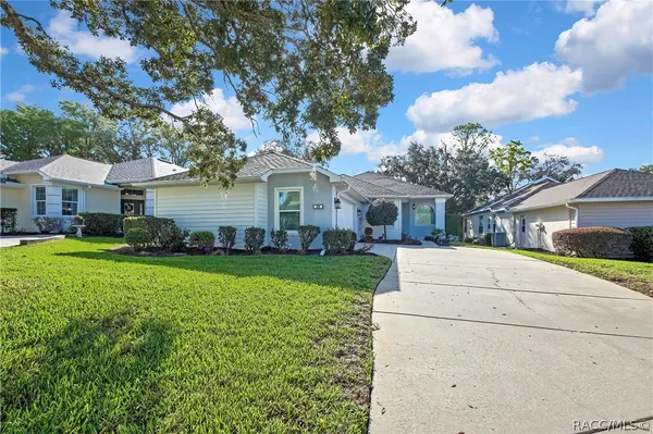 Property Slideshow image 2 of 62 | 80 w byrsonima loop, Homosassa, FL, 34446