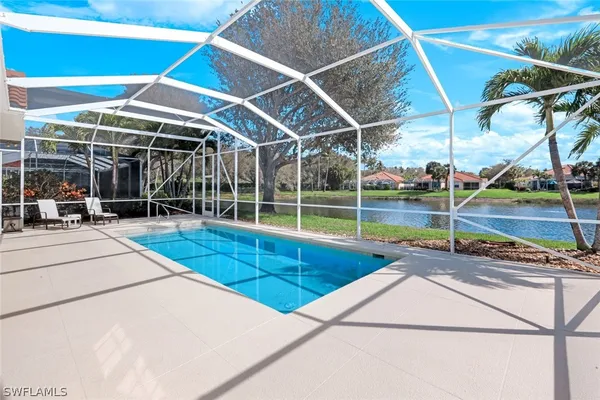 Property Slideshow image 2 of 50 | 4322 queen elizabeth way, Naples, FL, 34119