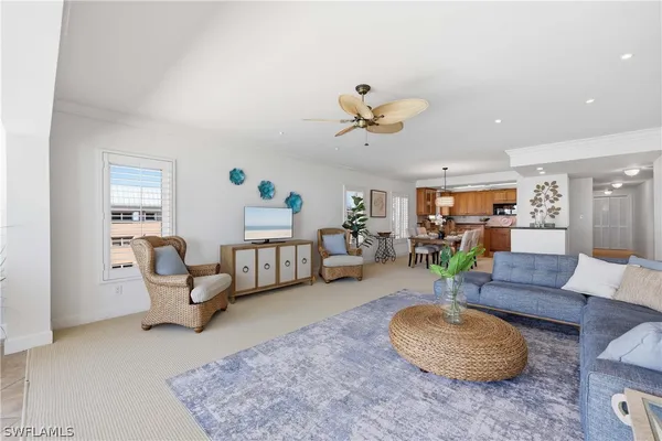 Property Slideshow image 3 of 49 | 2885 gulf shore blvd 801, Naples, FL, 34103