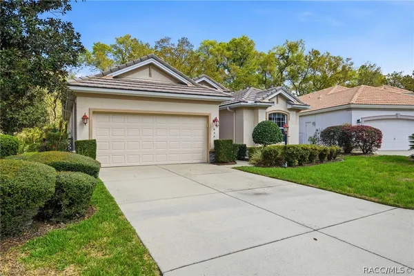 Property Slideshow image 2 of 68 | 635 w doerr path, Hernando, FL, 34442
