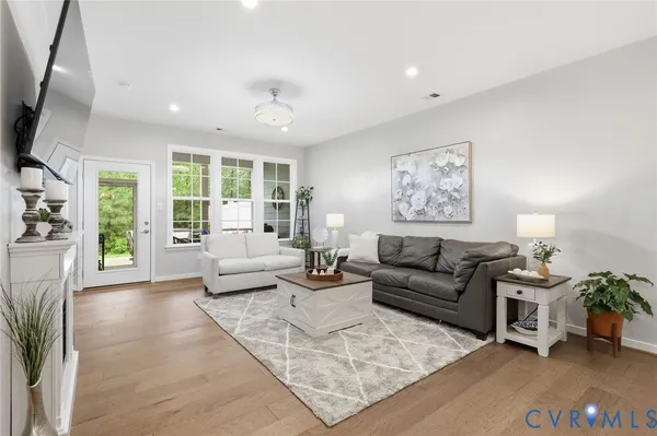Property Slideshow image 2 of 48 | 9206 cerulean pl, Goochland, VA, 23238