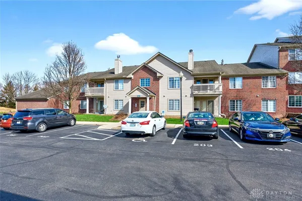 Property Slideshow image 3 of 39 | 1694 waterstone blvd 207, Miamisburg, OH, 45342