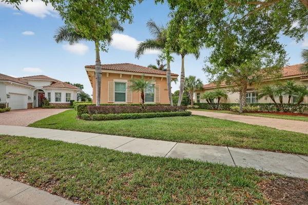 Property Slideshow image 2 of 80 | 10730 sw visconti way, Port St Lucie, FL, 34986