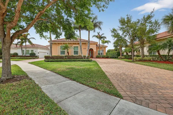 Property Slideshow image 3 of 80 | 10730 sw visconti way, Port St Lucie, FL, 34986