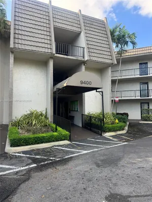 Property Slideshow image 2 of 20 | 9400 lime bay blvd 206, Tamarac, FL, 33321