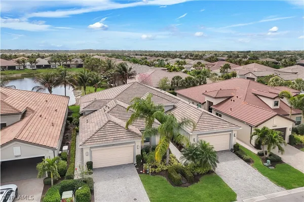 Property Slideshow image 2 of 35 | 16309 molise pl, Bonita Springs, FL, 34135