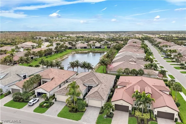 Property Slideshow image 3 of 35 | 16309 molise pl, Bonita Springs, FL, 34135