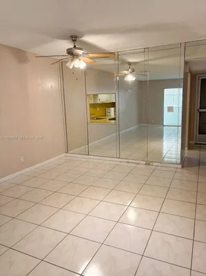 Property Slideshow image 2 of 13 | 410 se 2nd st 102, Hallandale Beach, FL, 33009