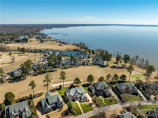 Property Slideshow image 2 of 50 | 519 sir george percy, Williamsburg, VA, 23185