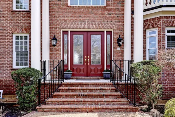 Property Slideshow image 3 of 50 | 519 sir george percy, Williamsburg, VA, 23185