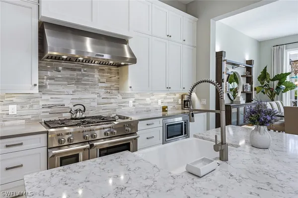 Property Slideshow image 3 of 50 | 3244 tavolara ln, Naples, FL, 34114