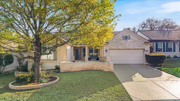 Property Slideshow image 2 of 33 | 304 san saba dr, Georgetown, TX, 78633