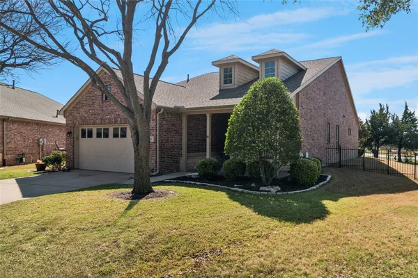 Property Slideshow image 3 of 40 | 1191 burnswick isles way, Frisco, TX, 75036