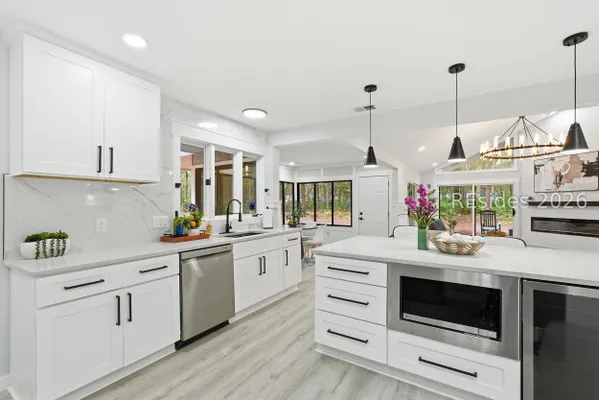 Property Slideshow image 3 of 60 | 8 bobcat ln, Hilton Head Island, SC, 29926