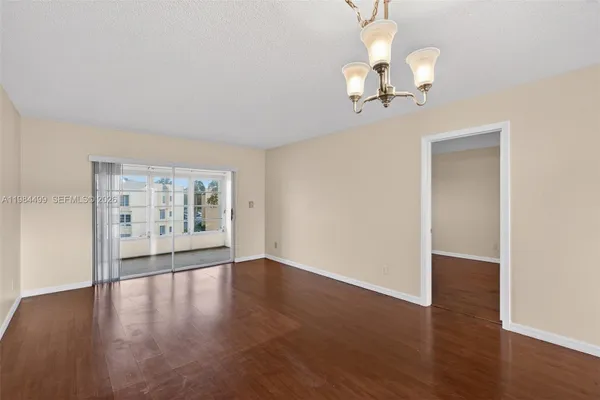 Property Slideshow image 3 of 38 | 6070 nw 64th ave 308, Tamarac, FL, 33319