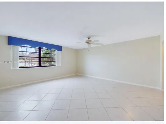 Property Slideshow image 3 of 9 | 1101 colony point cir 101, Pembroke Pines, FL, 33026