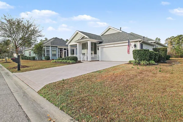 Property Slideshow image 3 of 32 | 1631 murrell pl, Murrells Inlet, SC, 29576