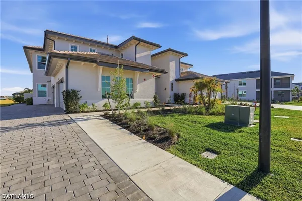 Property Slideshow image 2 of 16 | 16422 willowgreen rd 1322, Babcock Ranch, FL, 33982