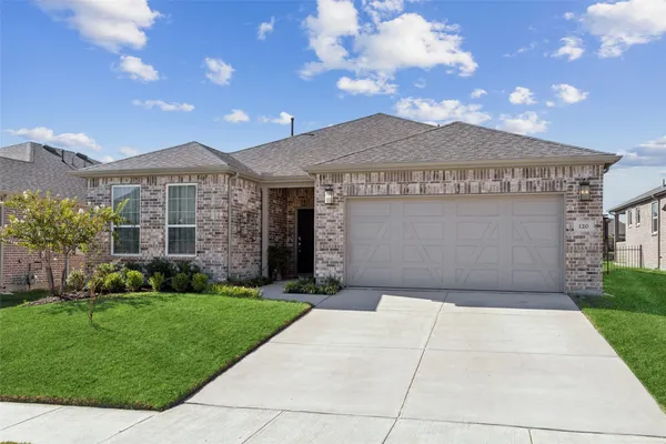 Property Slideshow image 2 of 26 | 120 rolling water dr, Mckinney, TX, 75071