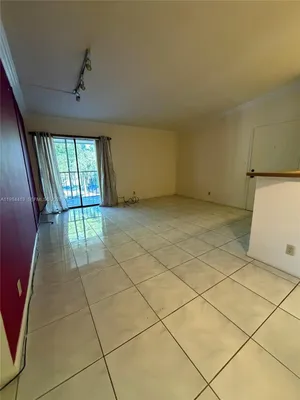 Property Slideshow image 3 of 24 | 15500 lakes of delray blvd 207, Delray Beach, FL, 33484